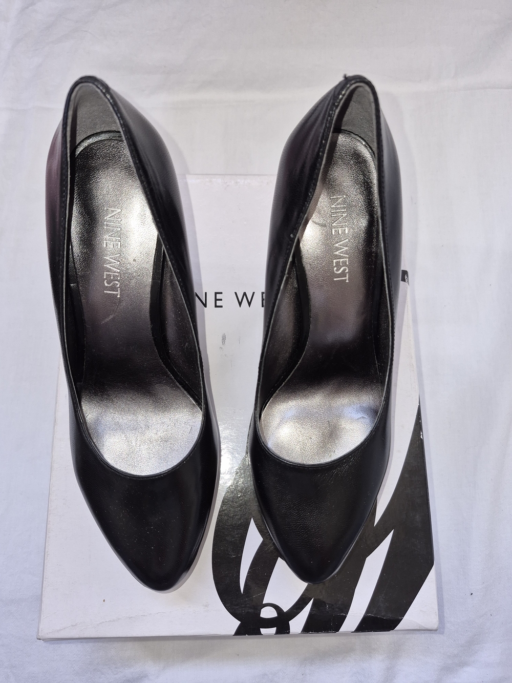 Nine West Women's Black Pointed-Toe Pumps
